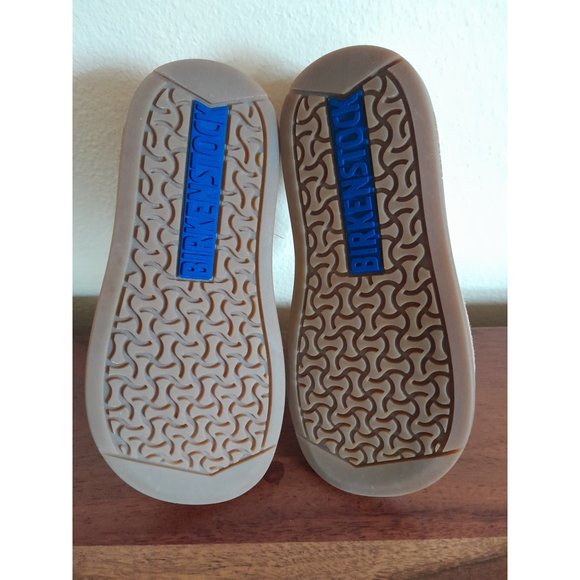 SOLD-kid's Birkenstock leather shoes metallic gold adjustable strap sz 28 (C10) - Picture 7 of 12